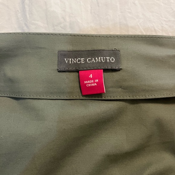 Vince Camuto, asymmetric, tiered, ruffled midi skirt with matching belt. SZ XS - Picture 5 of 11